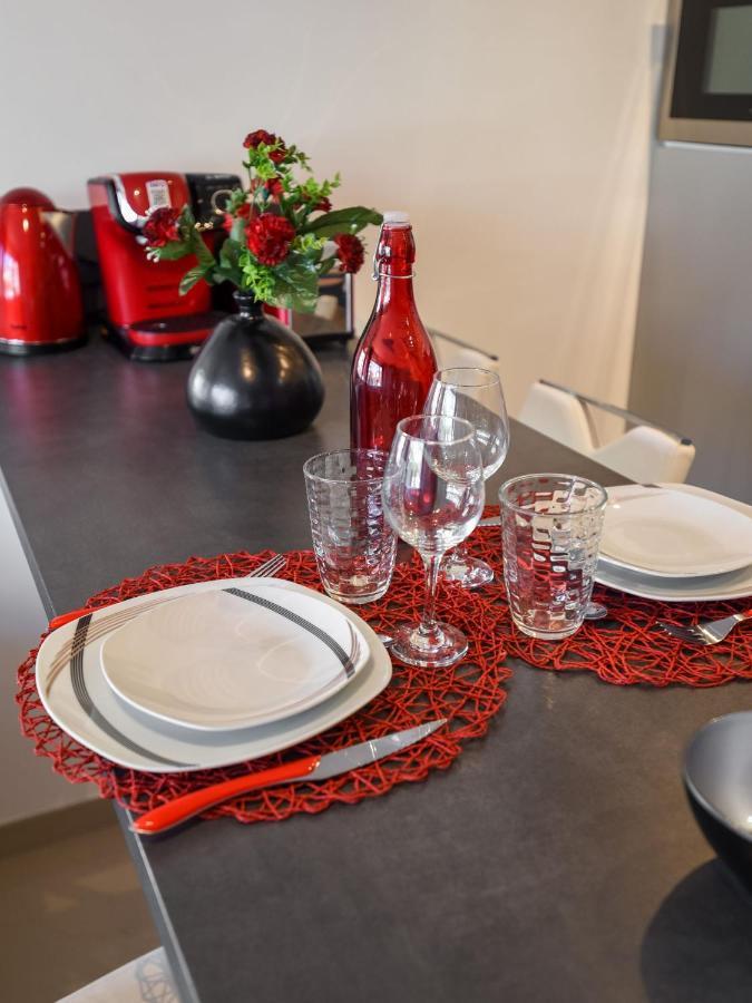 Au Nom De La Rose - Casa Vostra - Caution 800 Eur & Id Requises - Annemasse Apartment Exterior photo